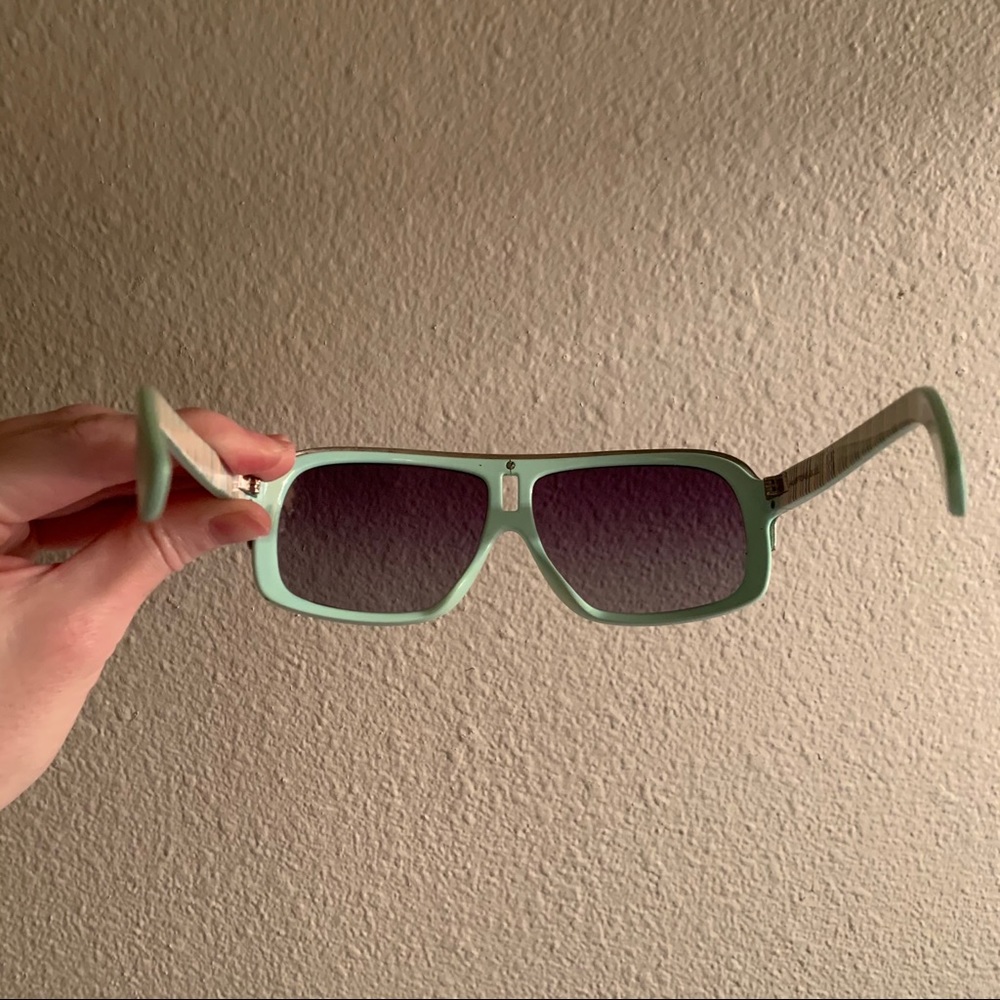 Rare Dragon GG Hamptons light teal grey gradient Sunglasses large frames - Picture 9 of 15